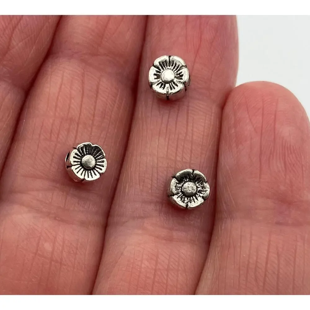 Silver Tone Beads for Jewelry Making Lot 2 lbs 5.4 oz Tube Oval Circle Flower